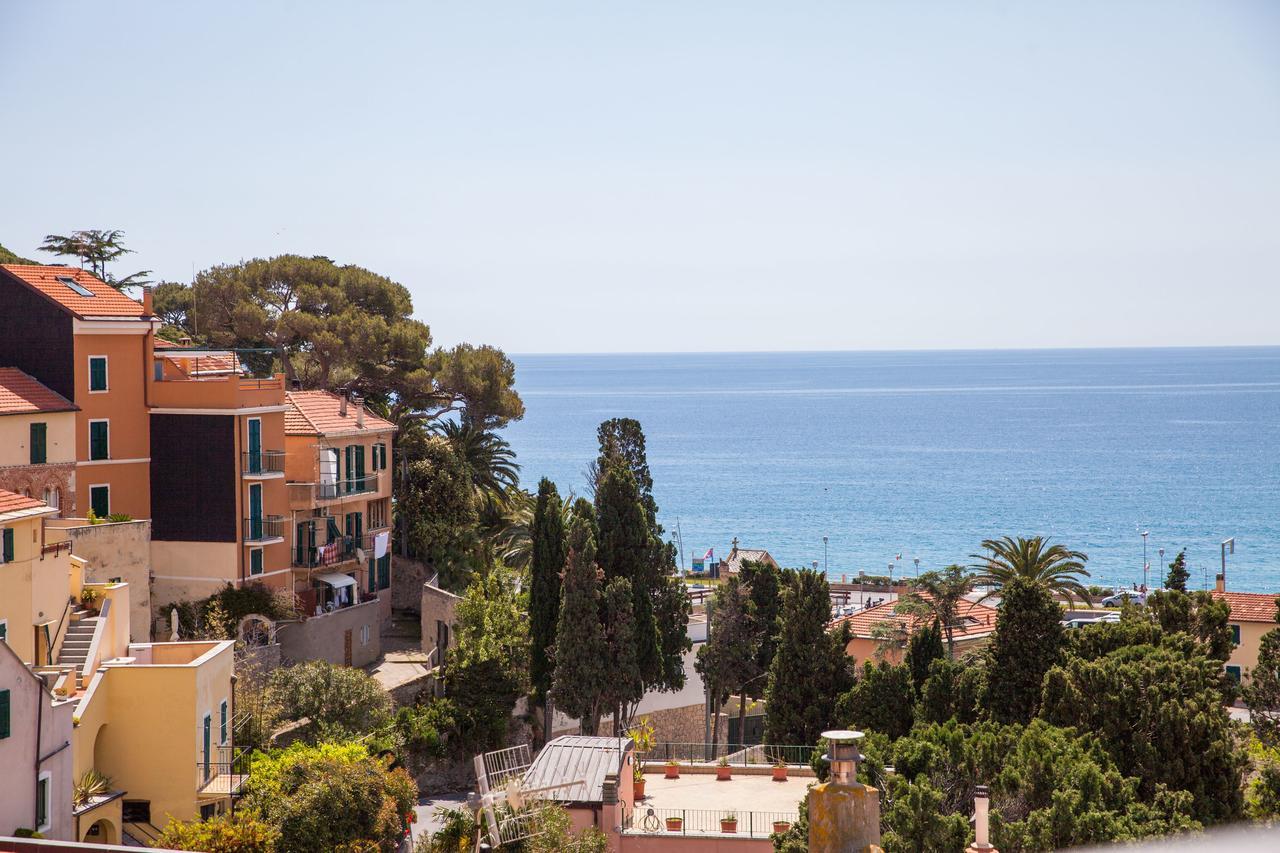 Hotel Europa Finale Ligure Buitenkant foto